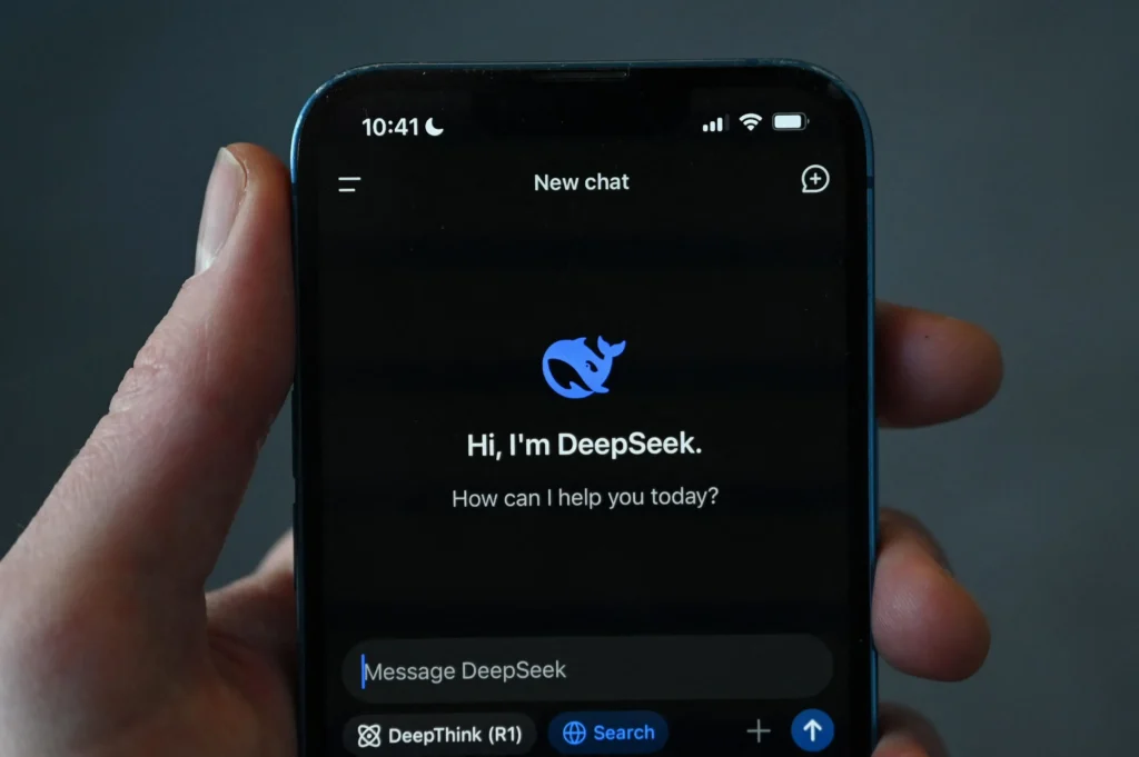 DeepSeek là gì? Tất tần tật về "đối thủ ChatGPT" đang gây bão App Store 8 Hướng dẫn sử dụng DeepSeek